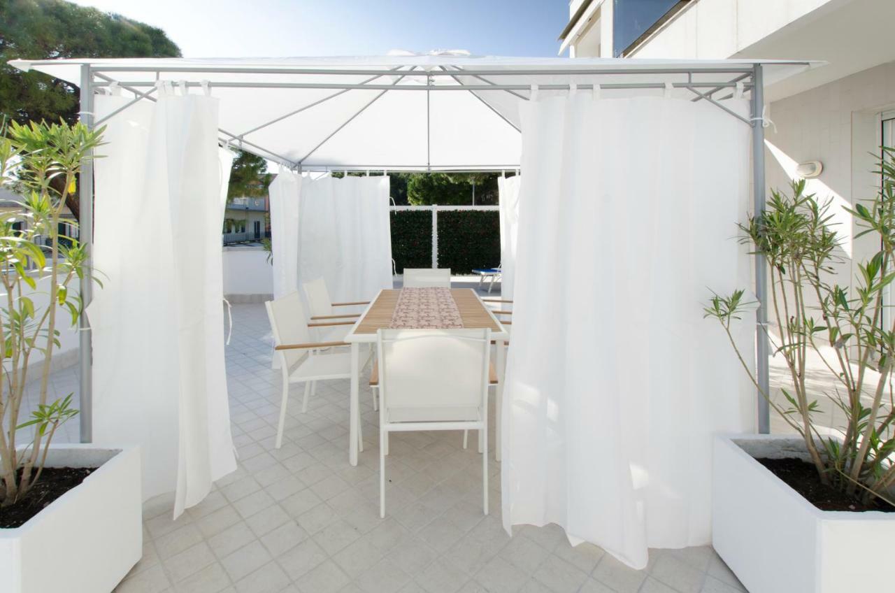 Dante 124 | Appartamenti A Riccione Exterior foto